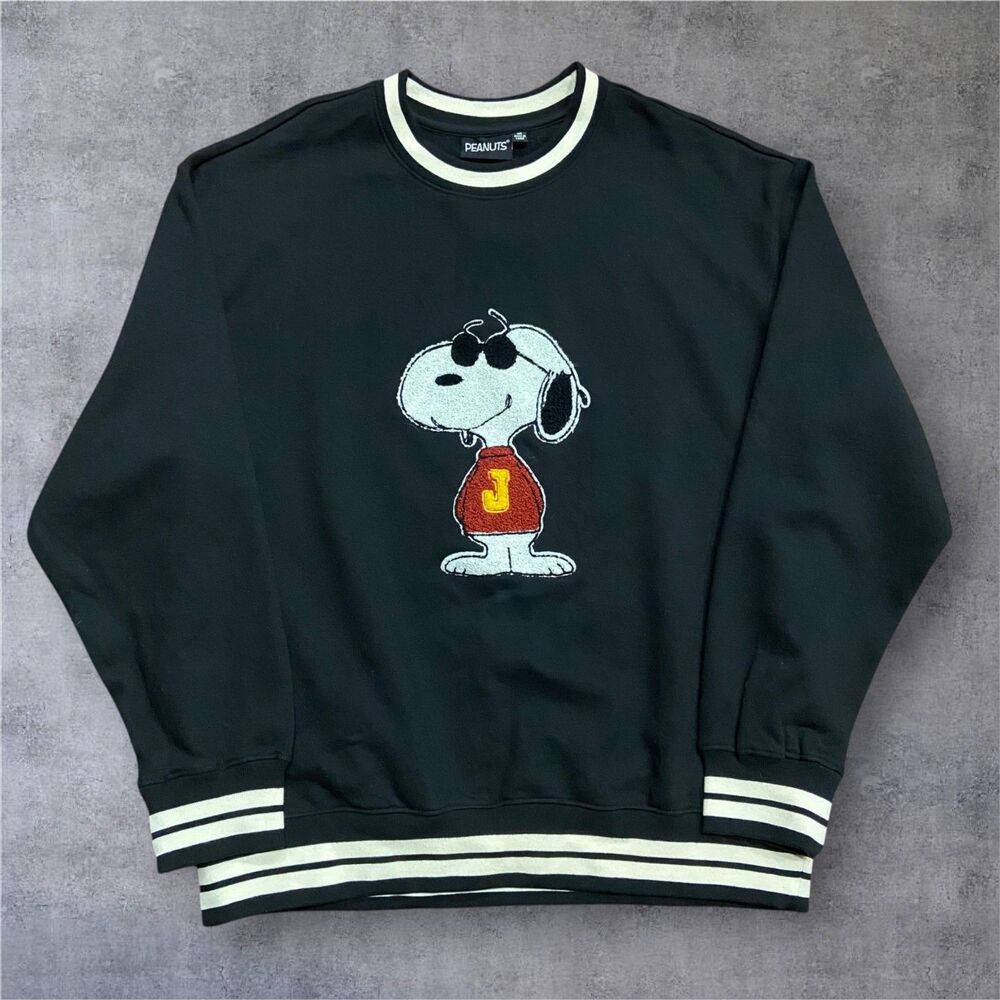 Joe Cool x Peanuts Chenille Snoopy Crewneck Sweatshirt Black Men's Size Medium